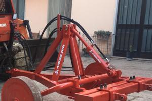 Carrello porta attrezzi agricoli