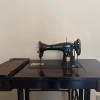 Macchina da cucire singer