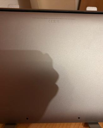 MacBook Pro 13” 2019 Touch Bar  i7 16GB RAM 256GB