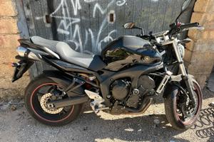 Yamaha Fz6 Total black