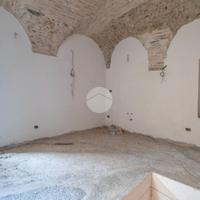 4 LOCALI A DOLCEDO