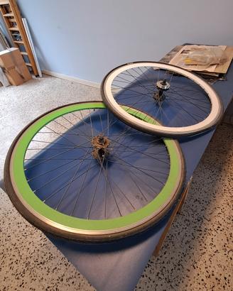bicicletta scatto fisso