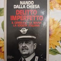 Libro autore Nando Dalla Chiesa