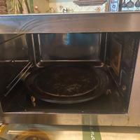 Fornetto microonde, grill e scongelatore