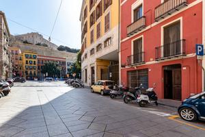 Zona Piazza Yenne - Via Azuni - Quadrivano