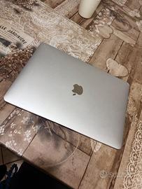 MacBook Air 13"