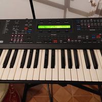 Pianola professionale Ketron Solton