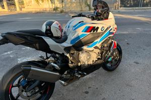 BMWM 1000 XR