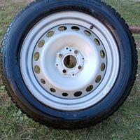 treno gomme quattro stagioni