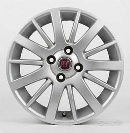 4 Cerchi da 15' in Lega - Wsp - Fiat Grande Punto