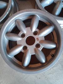 Cerchi in lega auto MGB GT