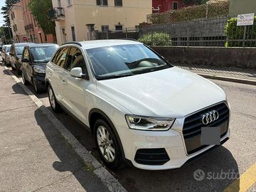Audi Q3 2018 Business