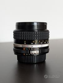 Nikon Nikkor 28mm f/3.5 ais 