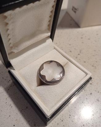 Anello Montblanc argento madreperla mai indossato