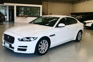 Jaguar XE 2.0 D 180 CV aut. ***PELLE***NAVI***