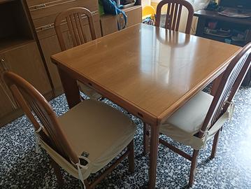 tavolo allungabile ifino a due metti in legno con 