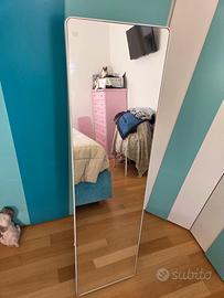 specchio a figura intera 