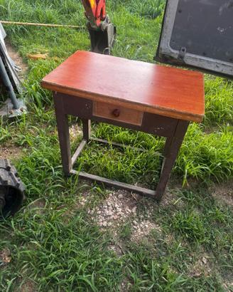 tavolino da lavoro vintage