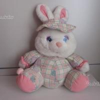 Coniglietta peluche