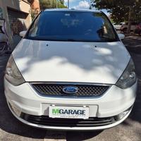 Ford Galaxy 2.2 TDCi 175 CV Ghia DPF