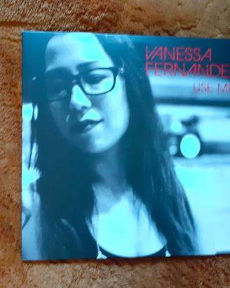 doppio vinile  Vanessa Fernandez – Use Me  45 RPM