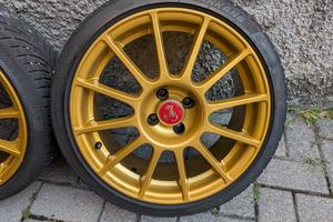 Cerchi e gomme 500 Abarth 