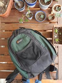 LowePro zaino macchina fotografica