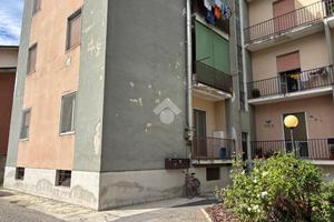5 LOCALI A BELGIOIOSO