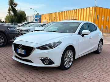 Mazda 3 Mazda3 2.2 Skyactiv-D Exceed
