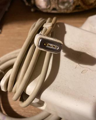 Alimentatore per mac book