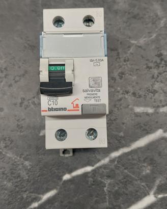 magnetotermico  Bticino 10A