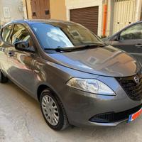 LANCIA Ypsilon 3ª serie - 2016 1.2 benzina GPL