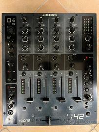 Allwn & Heath Xone42 mixer 4 canali