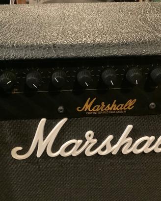 Amplificatore Marshall, per basso, 100W .