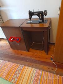 Macchina da cucire erika