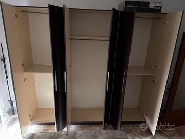 Armadio 6 ante come nuovo .