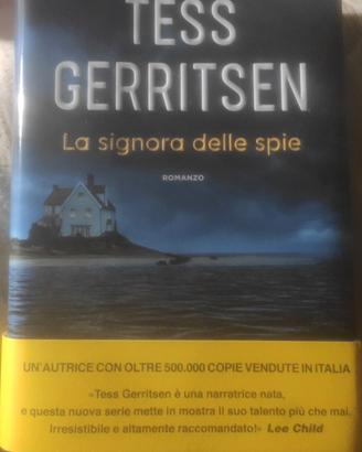 La signora delle spie Tess gerritsen