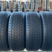 Pneumatici INVERNALI 235 40 19 Dunlop KM0 Audi Q2