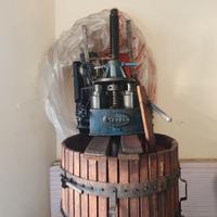 TORCHIO PER UVA + ATTREZZATURE VARIE X VINO