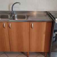 MOBILE CON LAVELLO IN ACCIAIO INOX DUE VASCHE