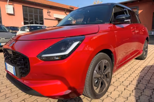 SUZUKI Swift 1.2 Hybrid Top