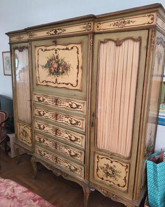 Armadio stile veneziano