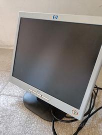 Monitor LCD 17"