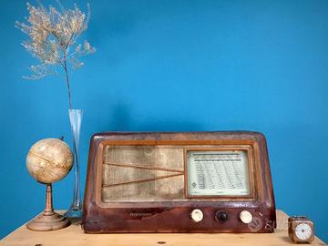 RADIO A VALVOLE TELEFUNKEN IN LEGNO MILANO ANNI 40