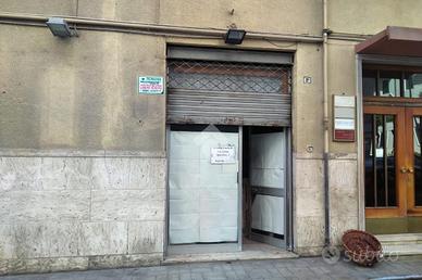 NEGOZIO A FOGGIA