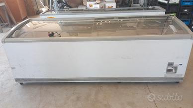 congelatore costan