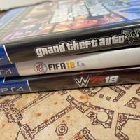 GIOCHI PS4 GTA5 + FIFA 18 + WWE 2K18