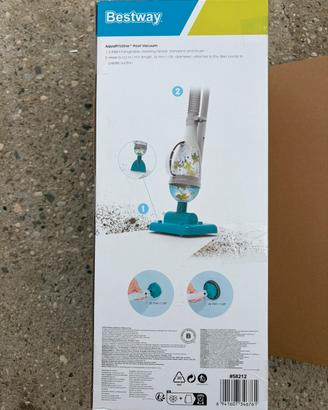 Aspiratore per piscina