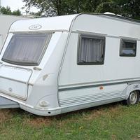 Roulotte LMC Dominant 520 htd
