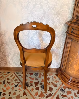6 Sedie Classiche Sagomate in Legno e Velluto